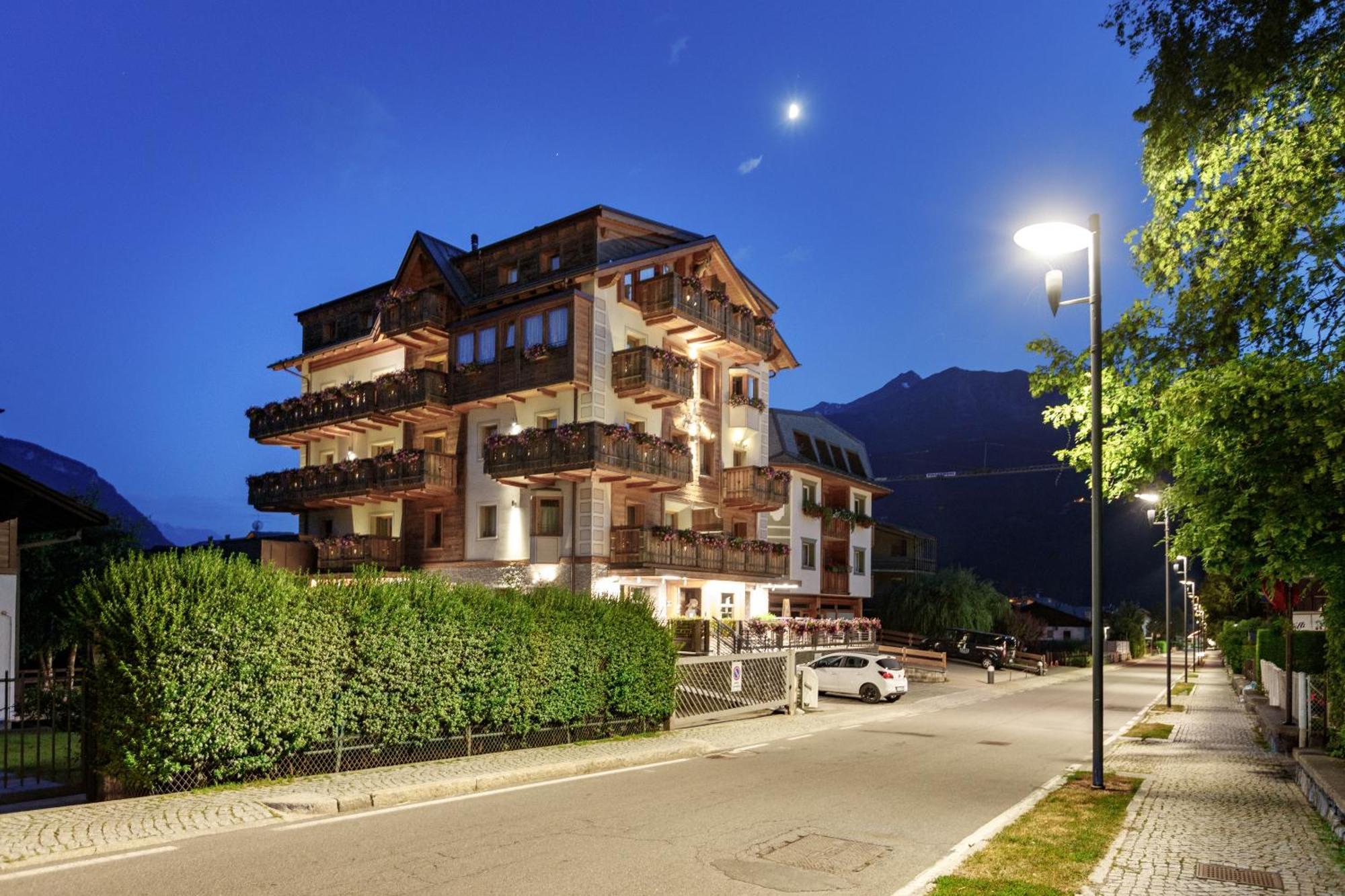 Sottovento Luxury Hospitality Hotell Bormio Eksteriør bilde